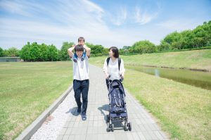 家族で出かける